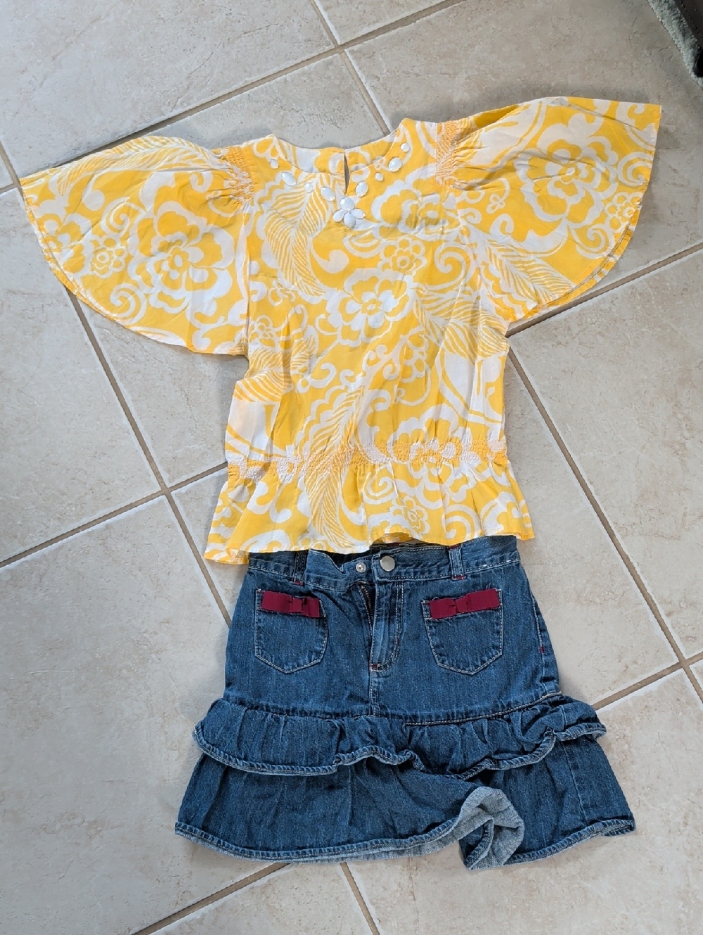 Gymboree Yellow & White Floral Flutter-Sleeve Top Girls Size 8 & Gymboree Skirt